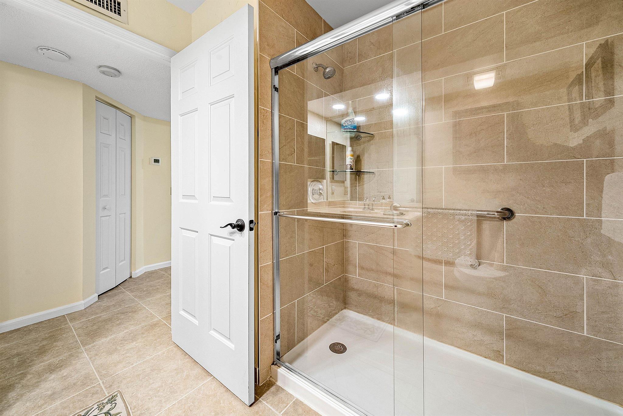 5520 Coach House Circle C