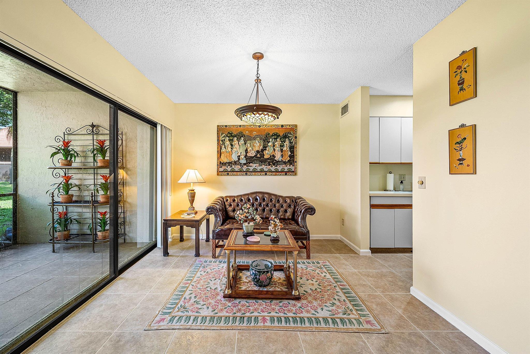 5520 Coach House Circle C