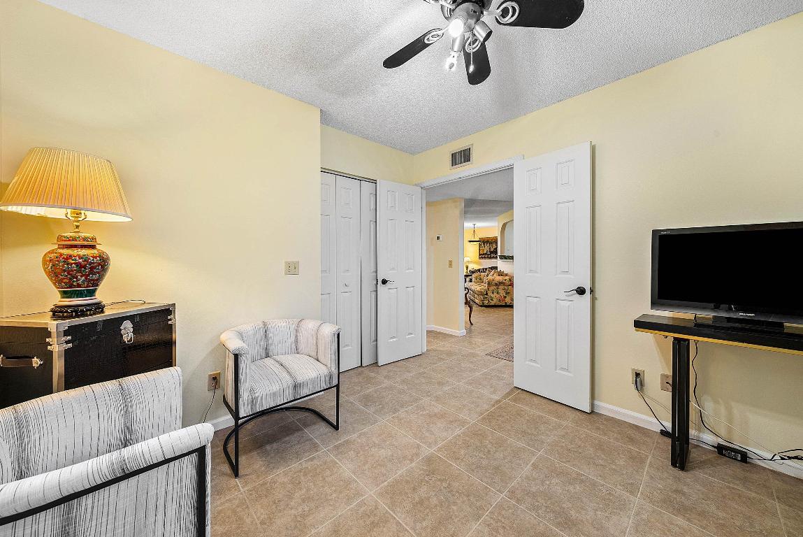 5520 Coach House Circle C