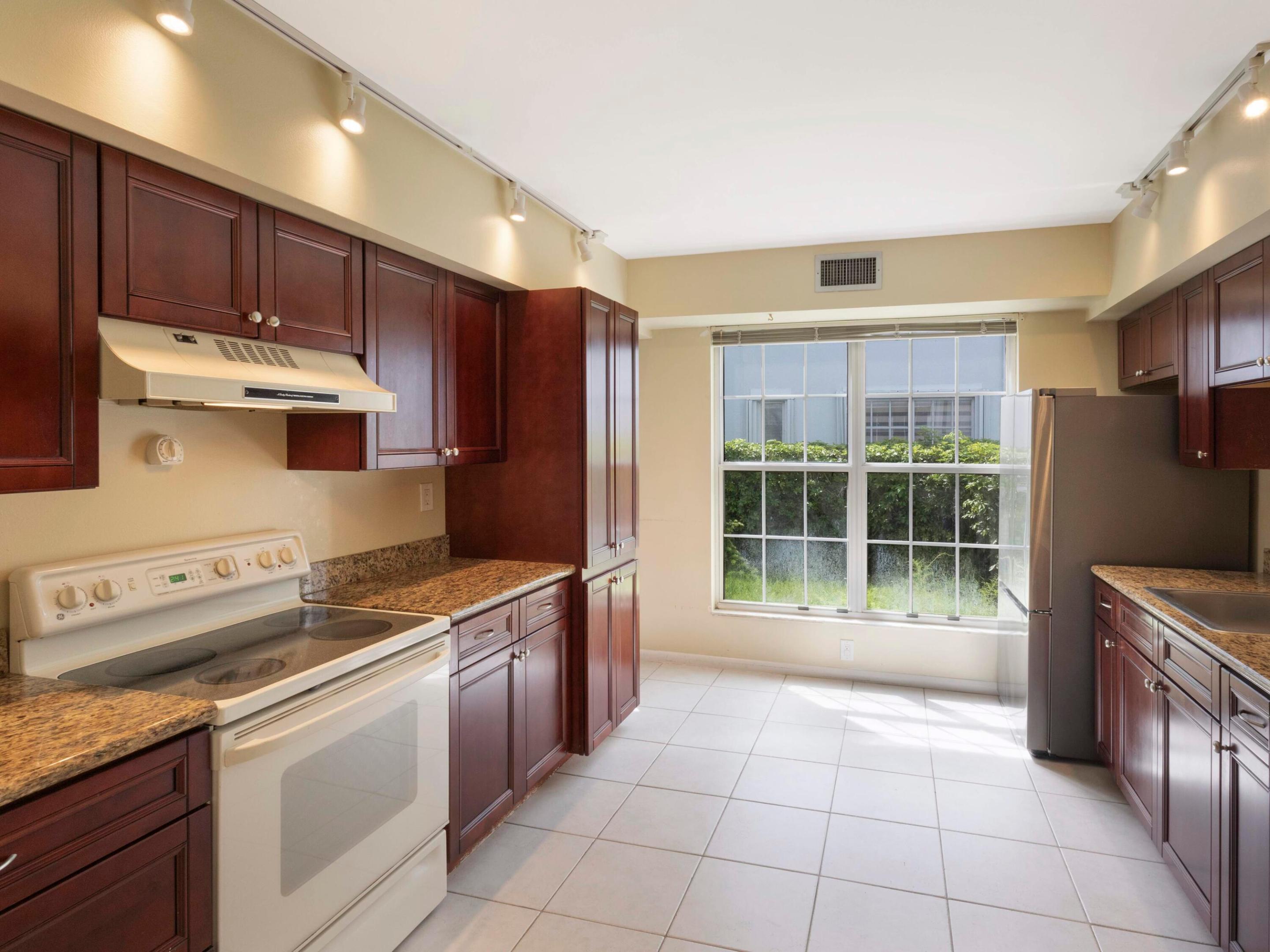6245 Old Court Road 102