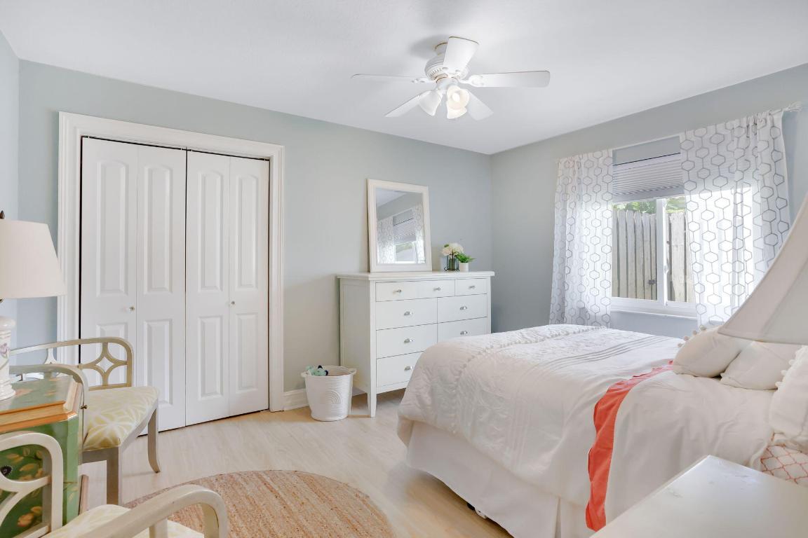 4143 Catalpha Avenue