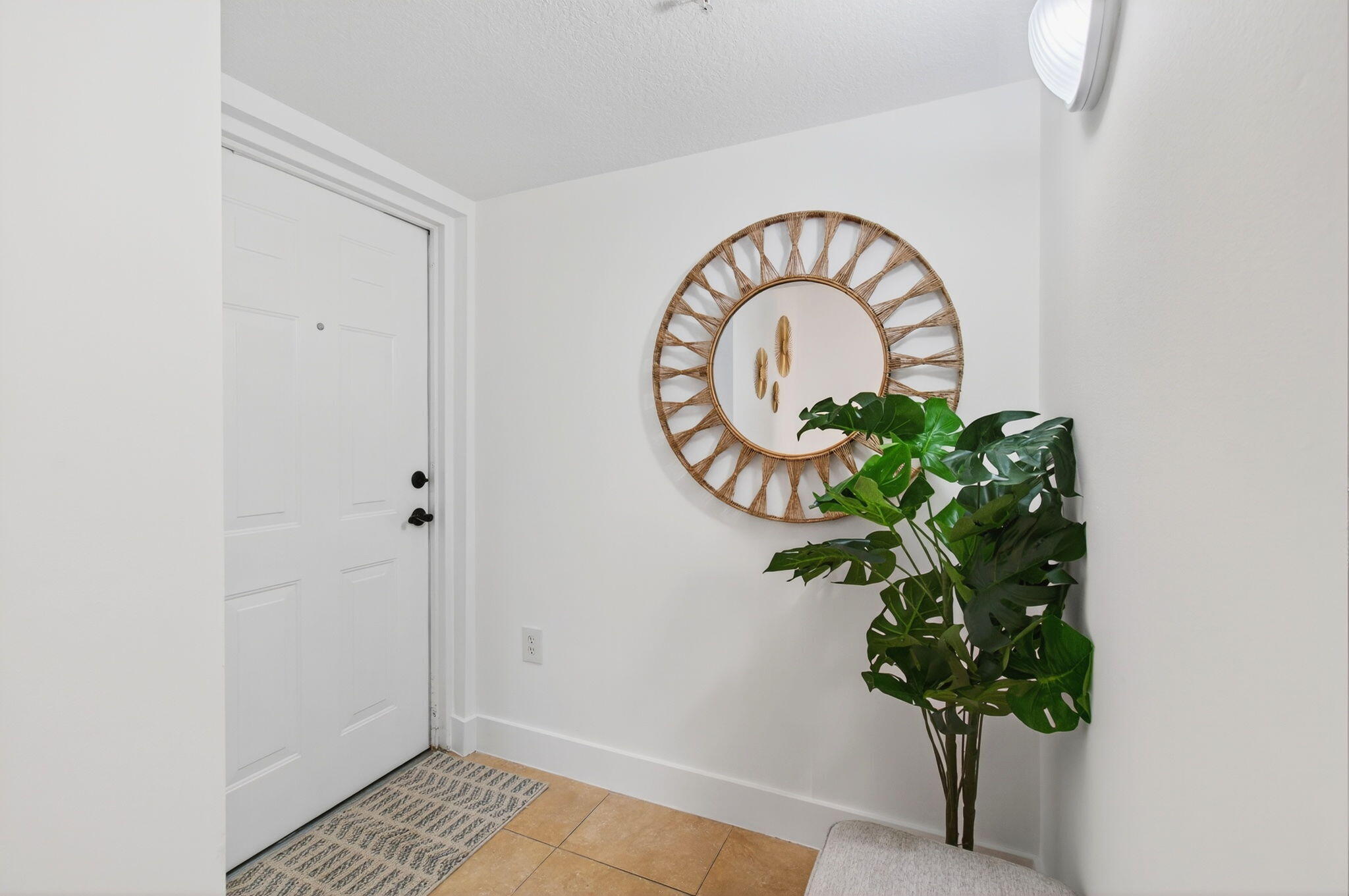 1202 Villa Circle
