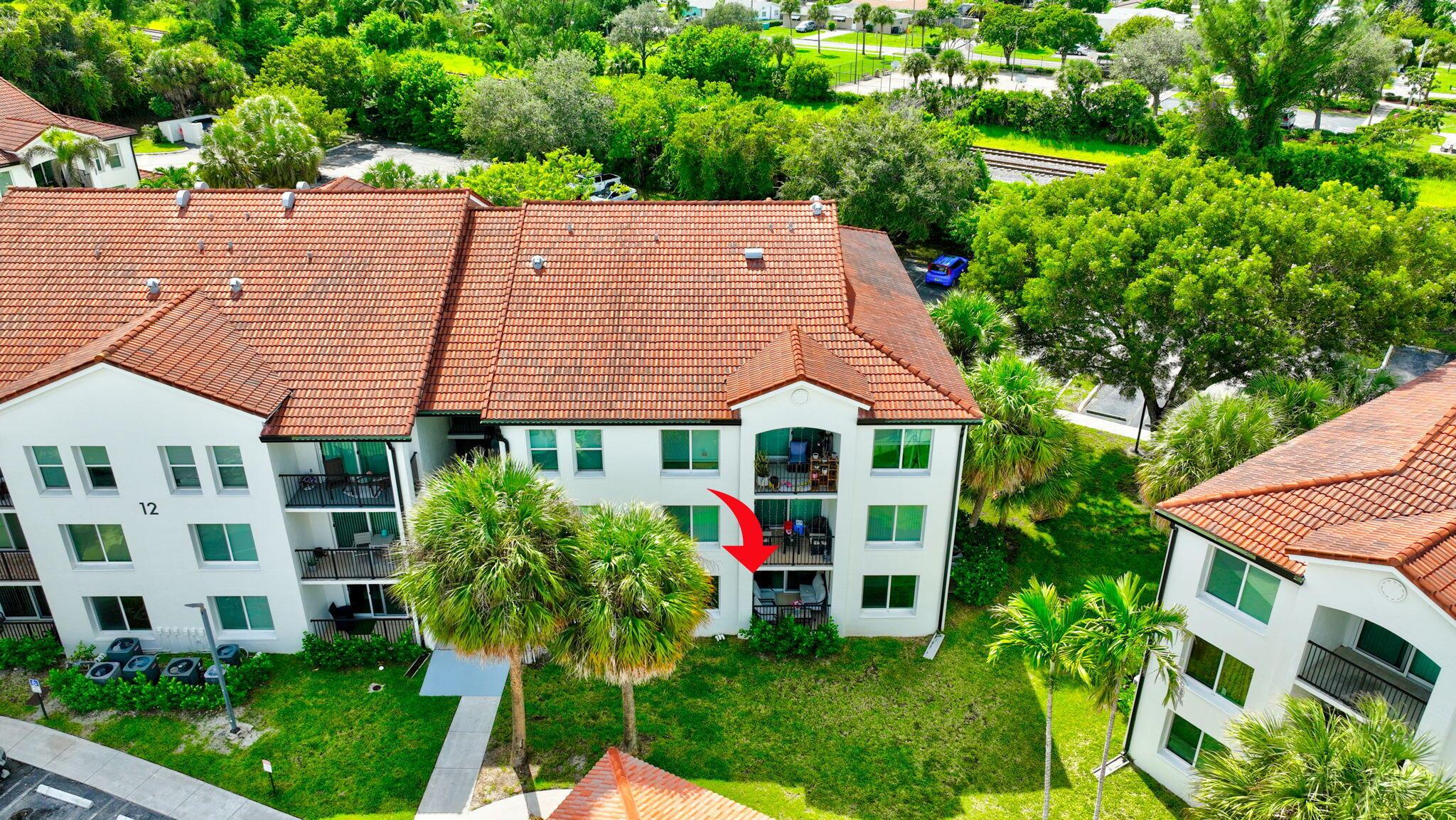 1202 Villa Circle