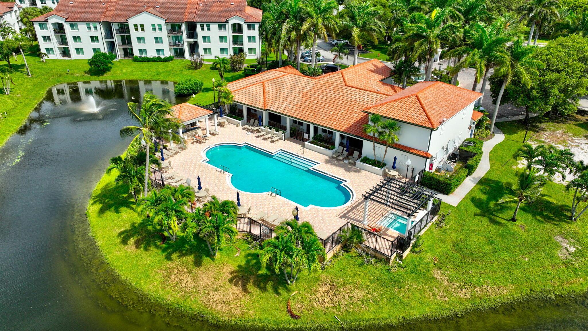 1202 Villa Circle