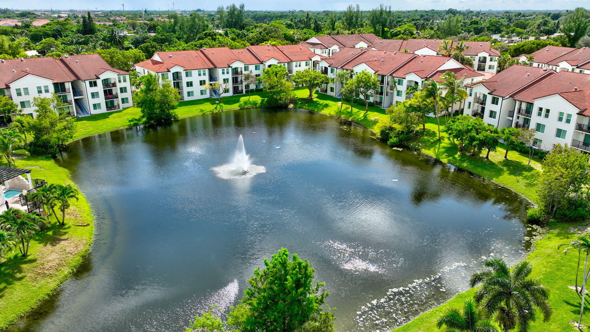 1202 Villa Circle