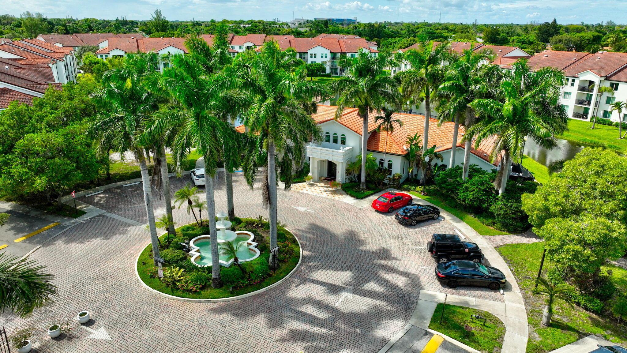 1202 Villa Circle
