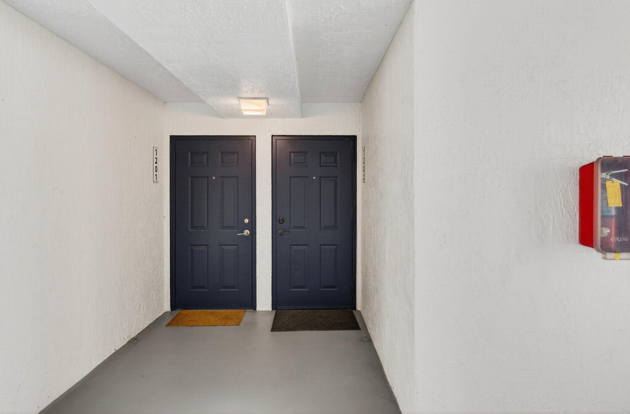 1202 Villa Circle