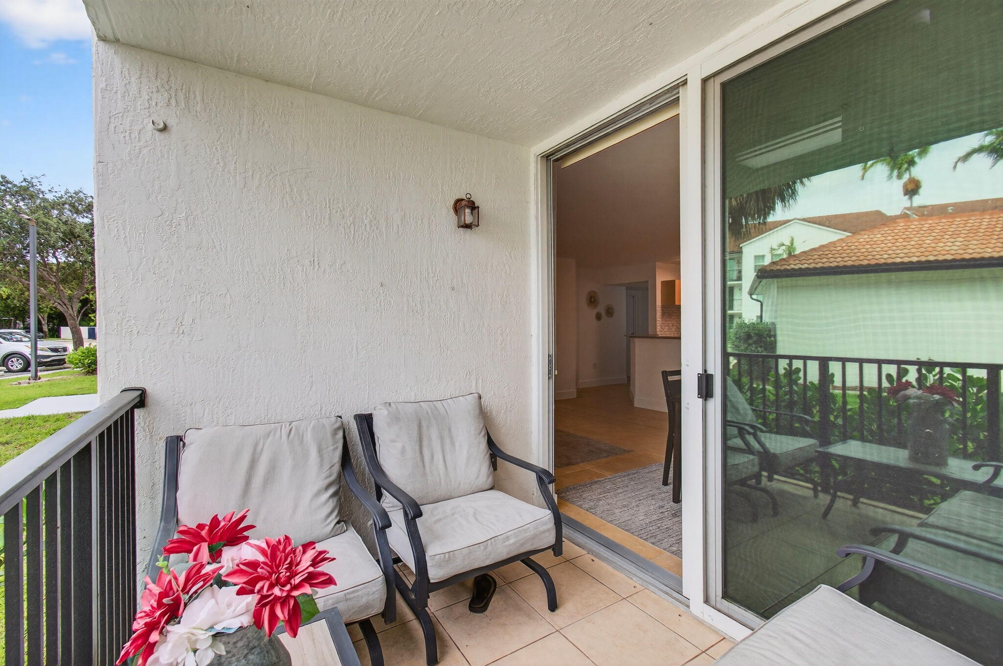 1202 Villa Circle