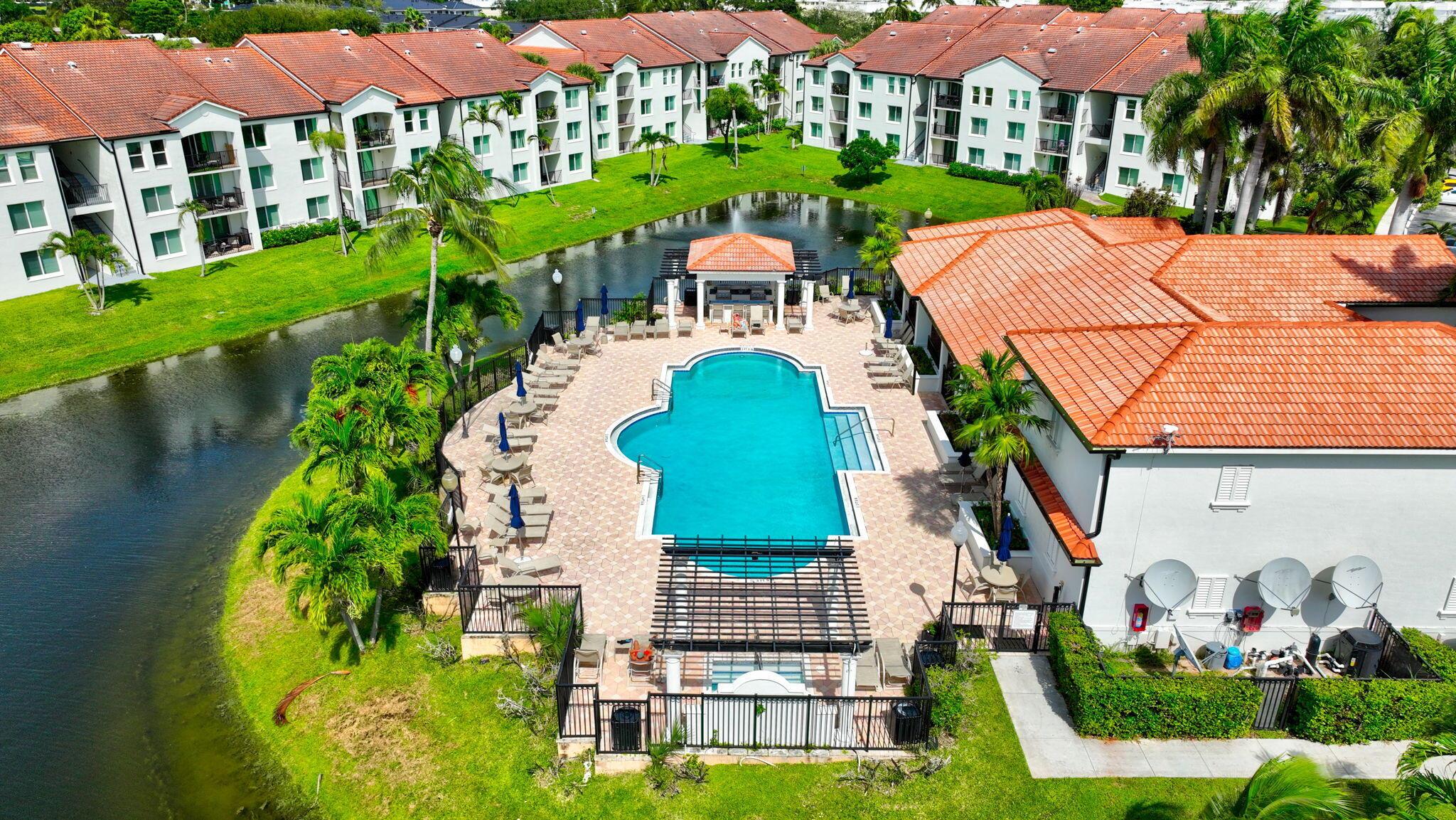 1202 Villa Circle
