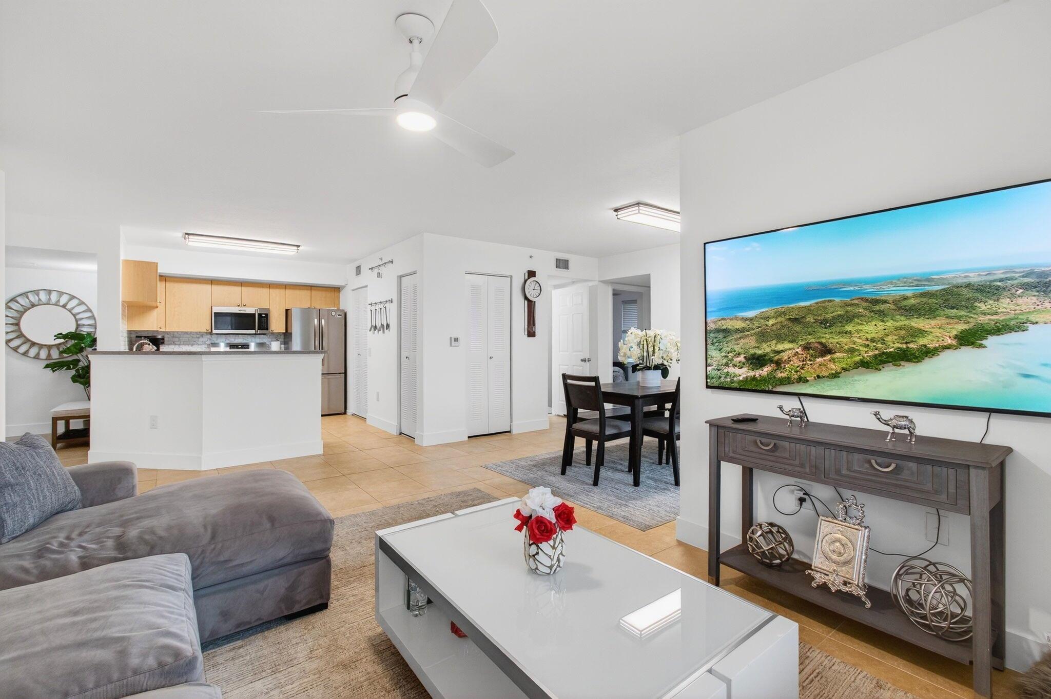 1202 Villa Circle