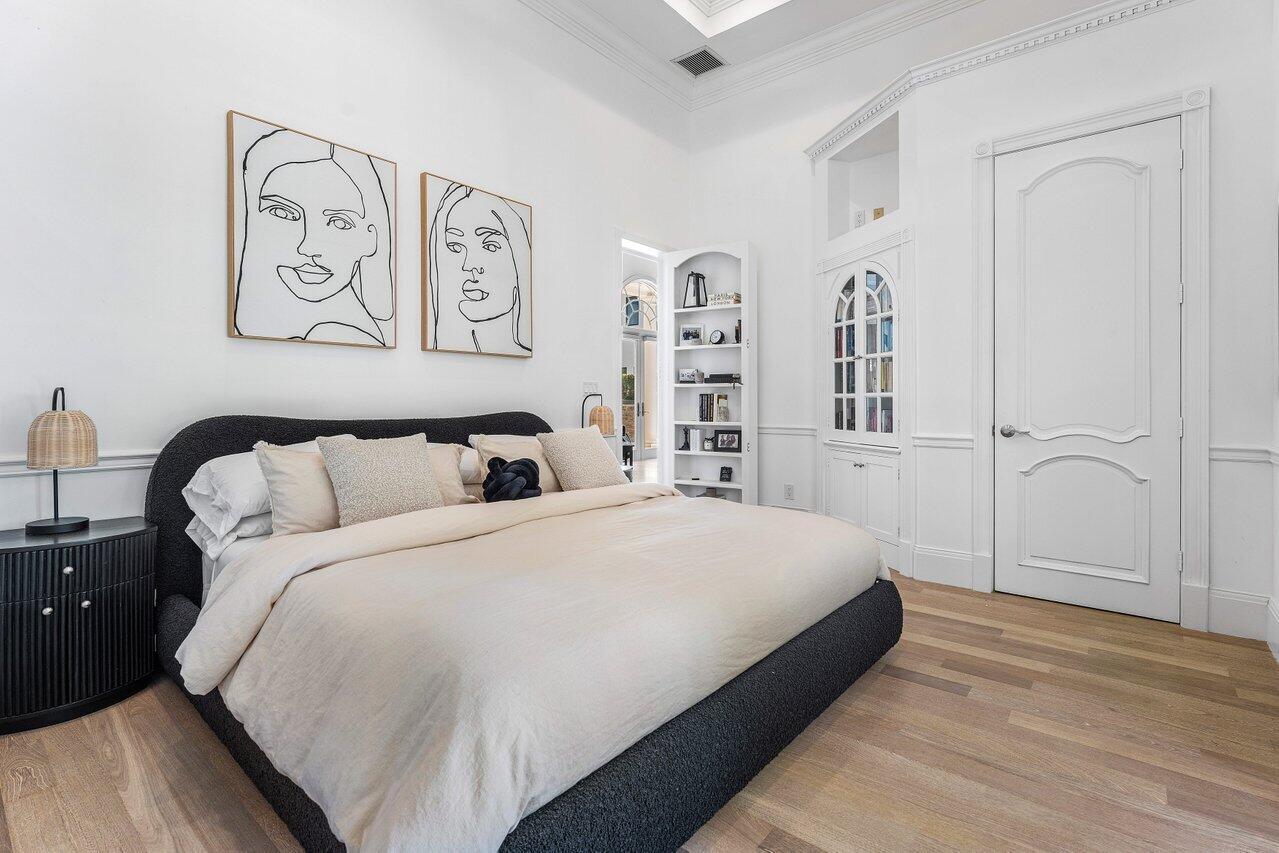 6080 Old Ocean Boulevard