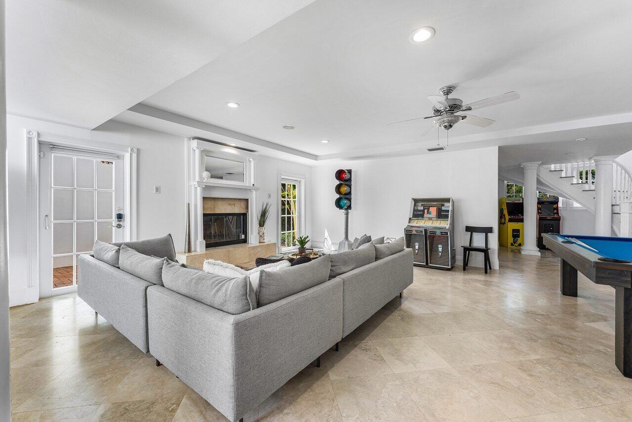 6080 Old Ocean Boulevard