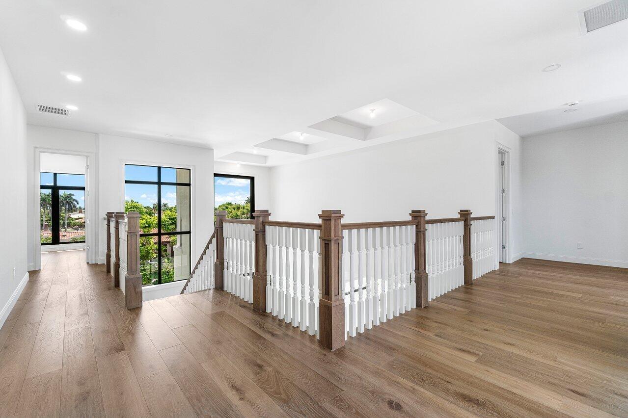 109 Arlington Place