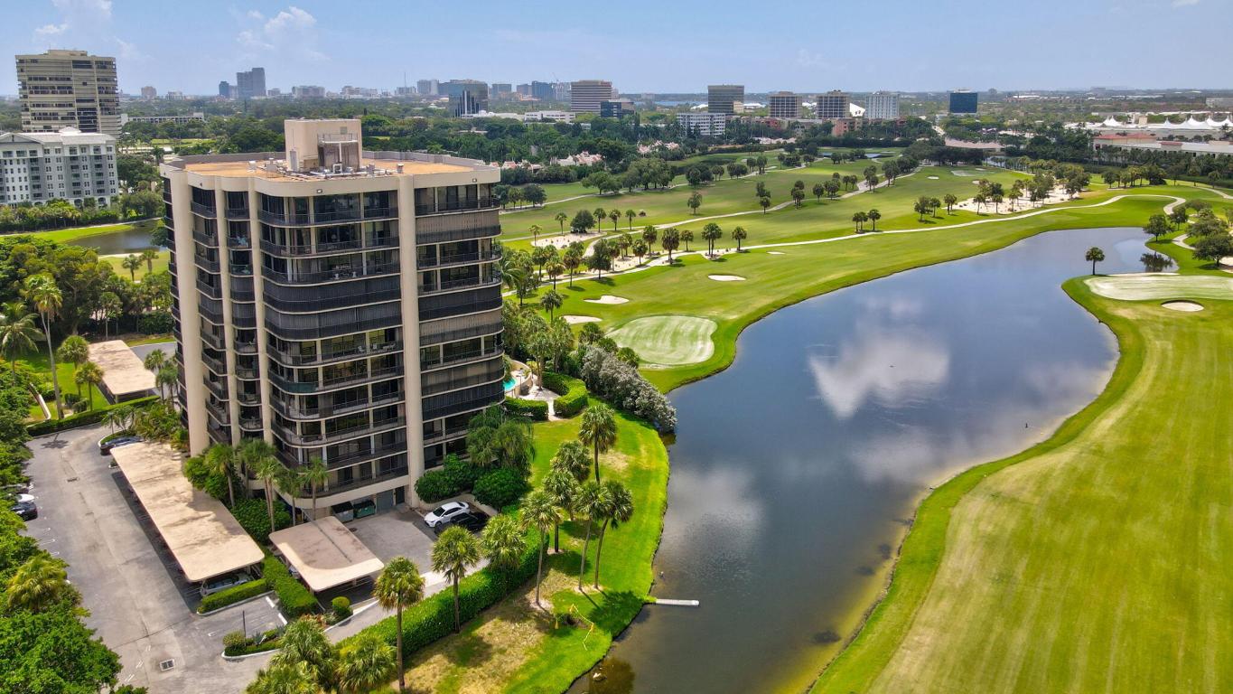 2427 Presidential Way 701