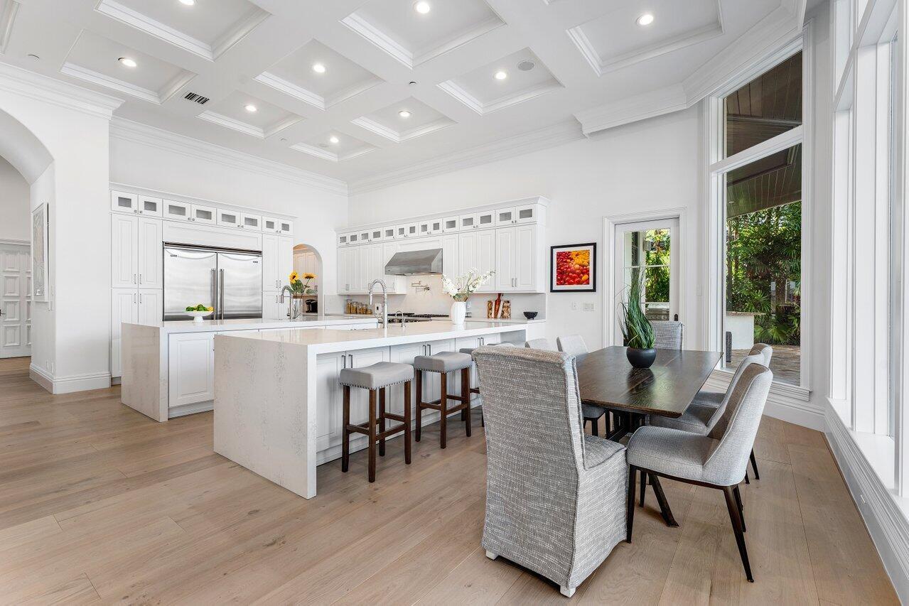 155 SE Spanish Trail