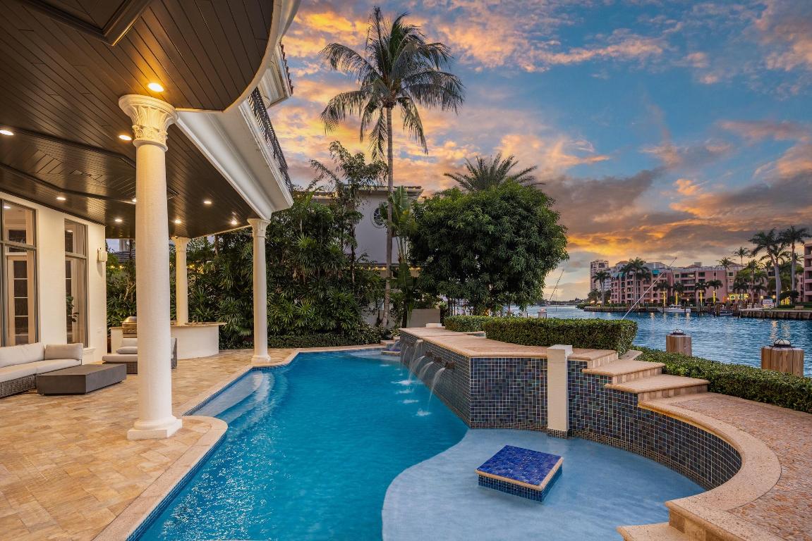 155 SE Spanish Trail