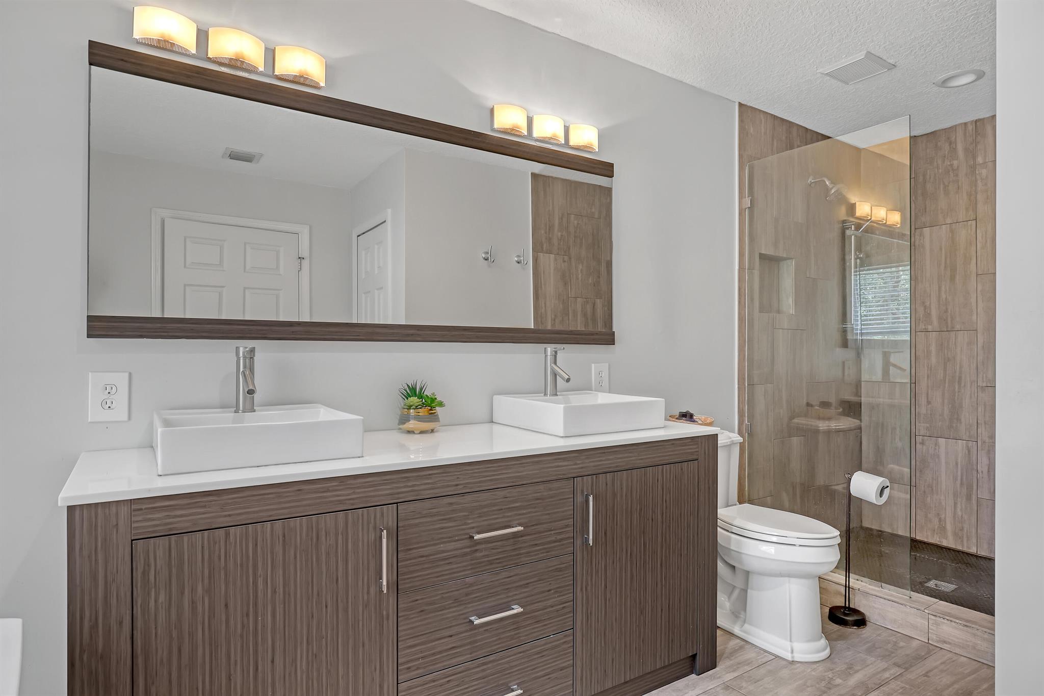 8066 Murano Circle