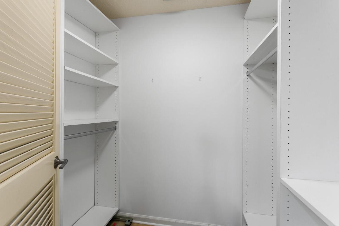 16100 W Bay Drive 147