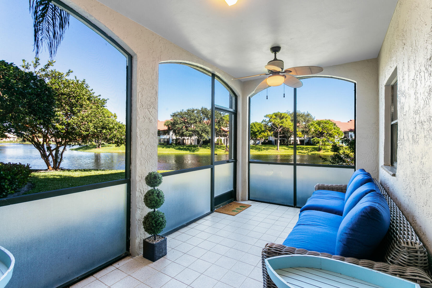 16100 W Bay Drive 147