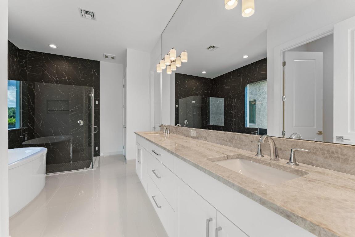 10044 Timber Creek Way