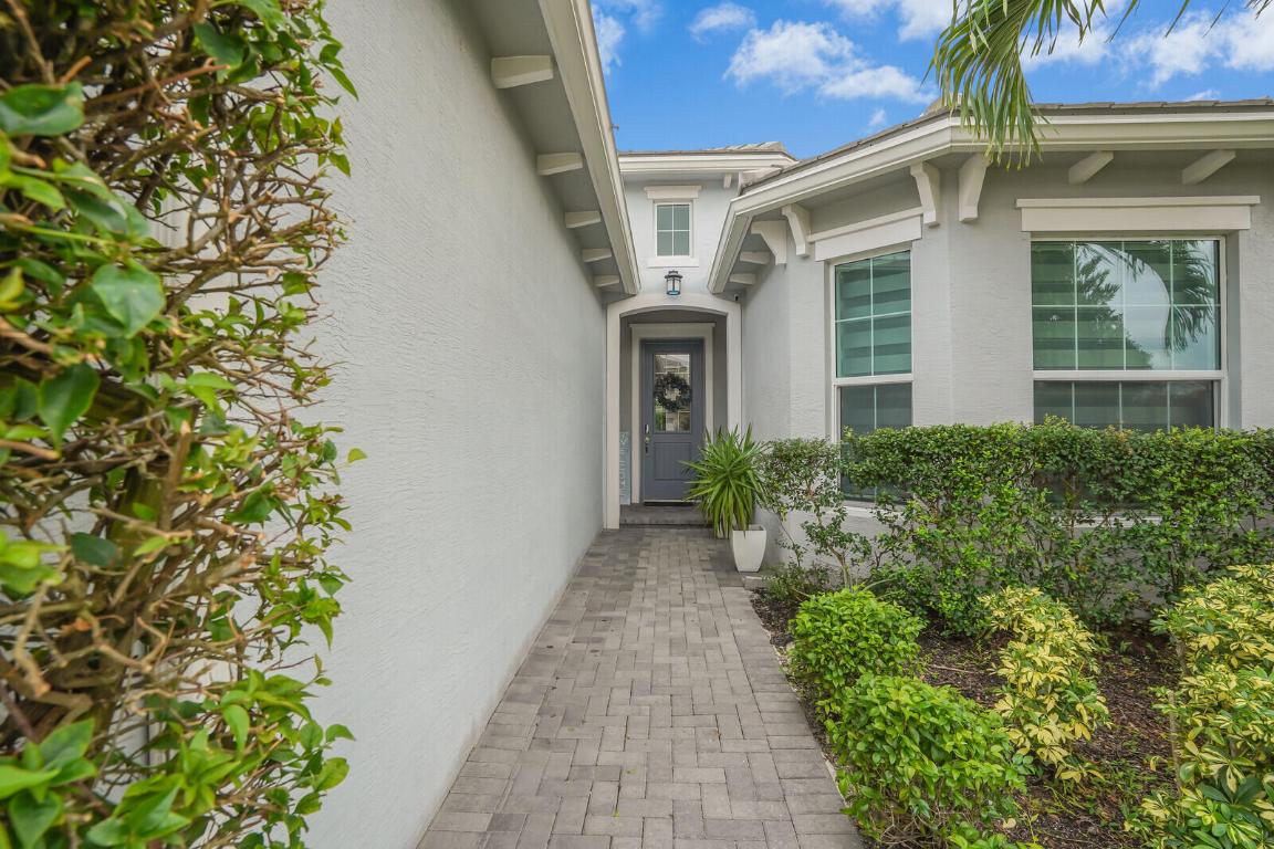 16074 Whippoorwill Circle