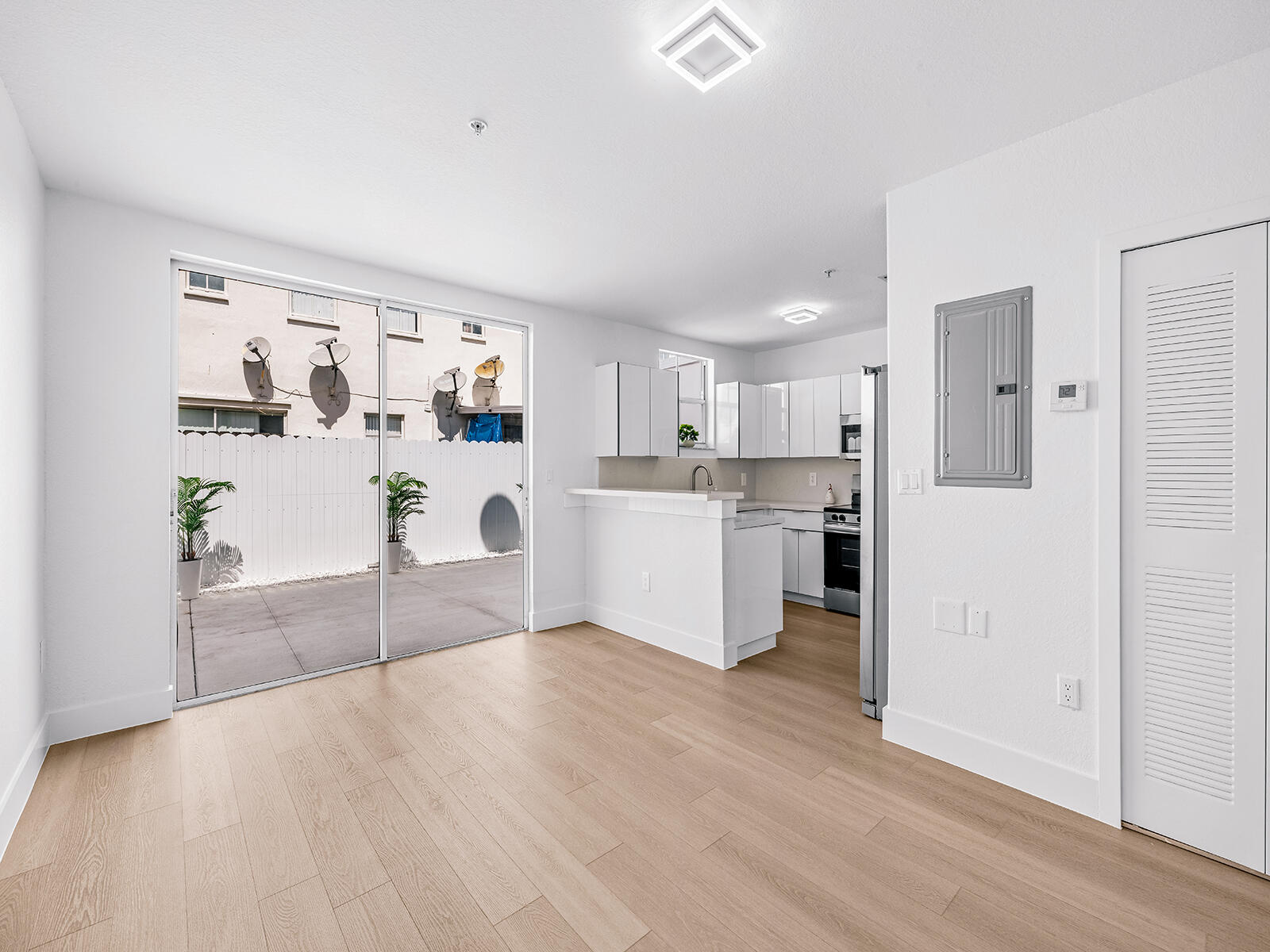 8079 W 36th Avenue 6