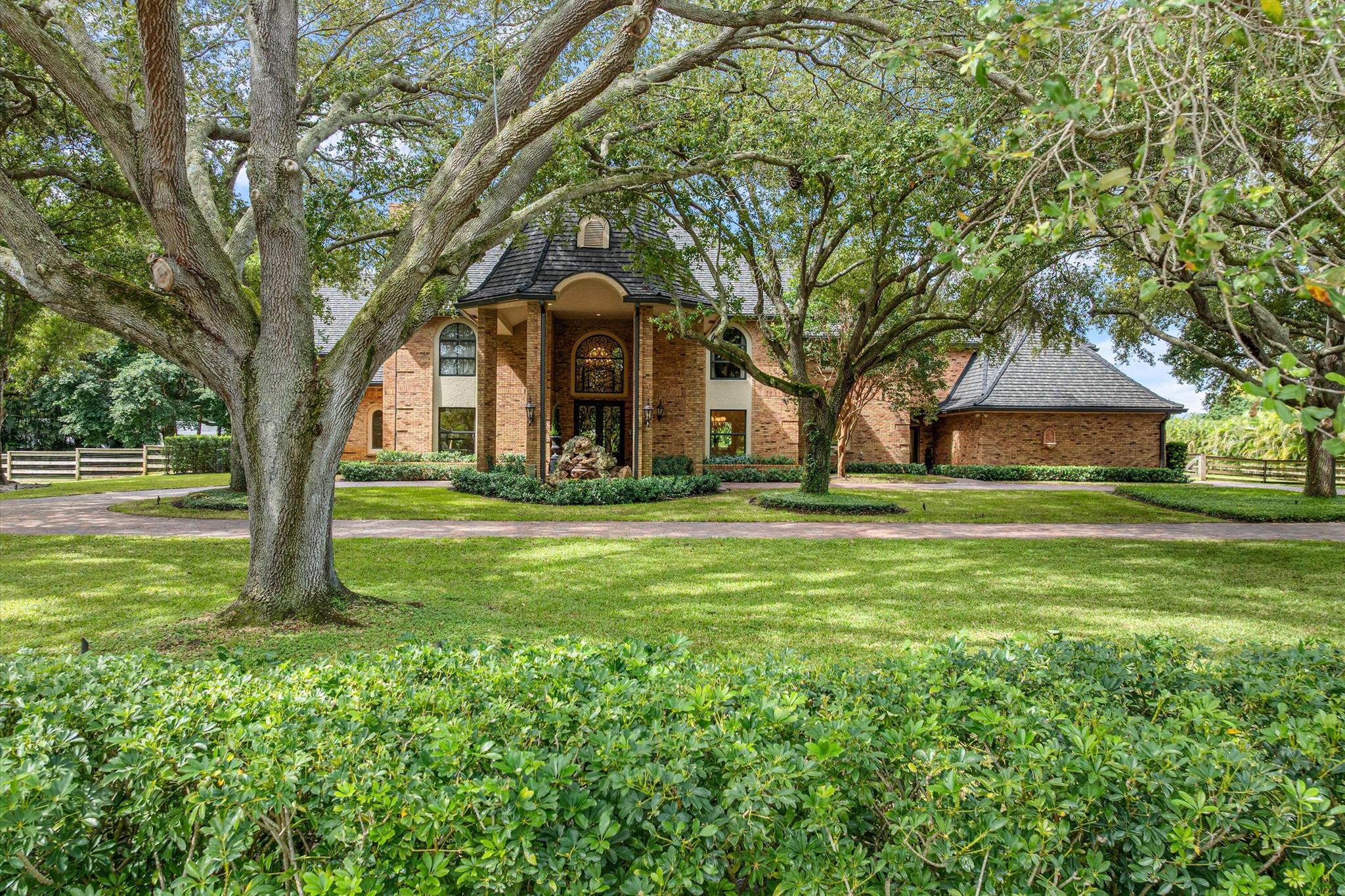 5840 Sea Biscuit Road