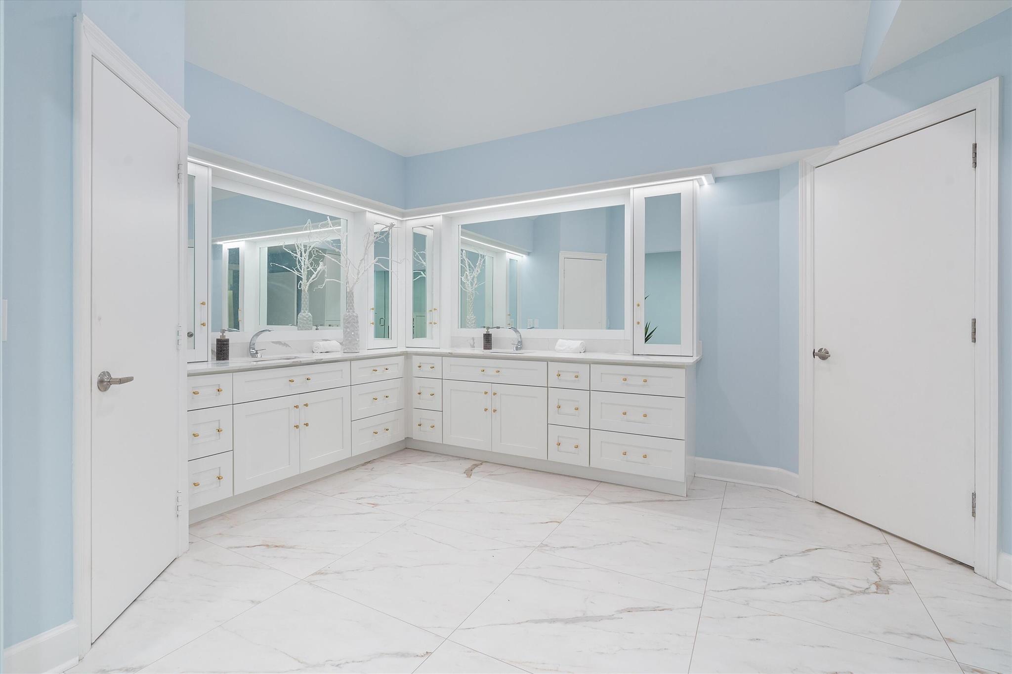 5840 Sea Biscuit Road