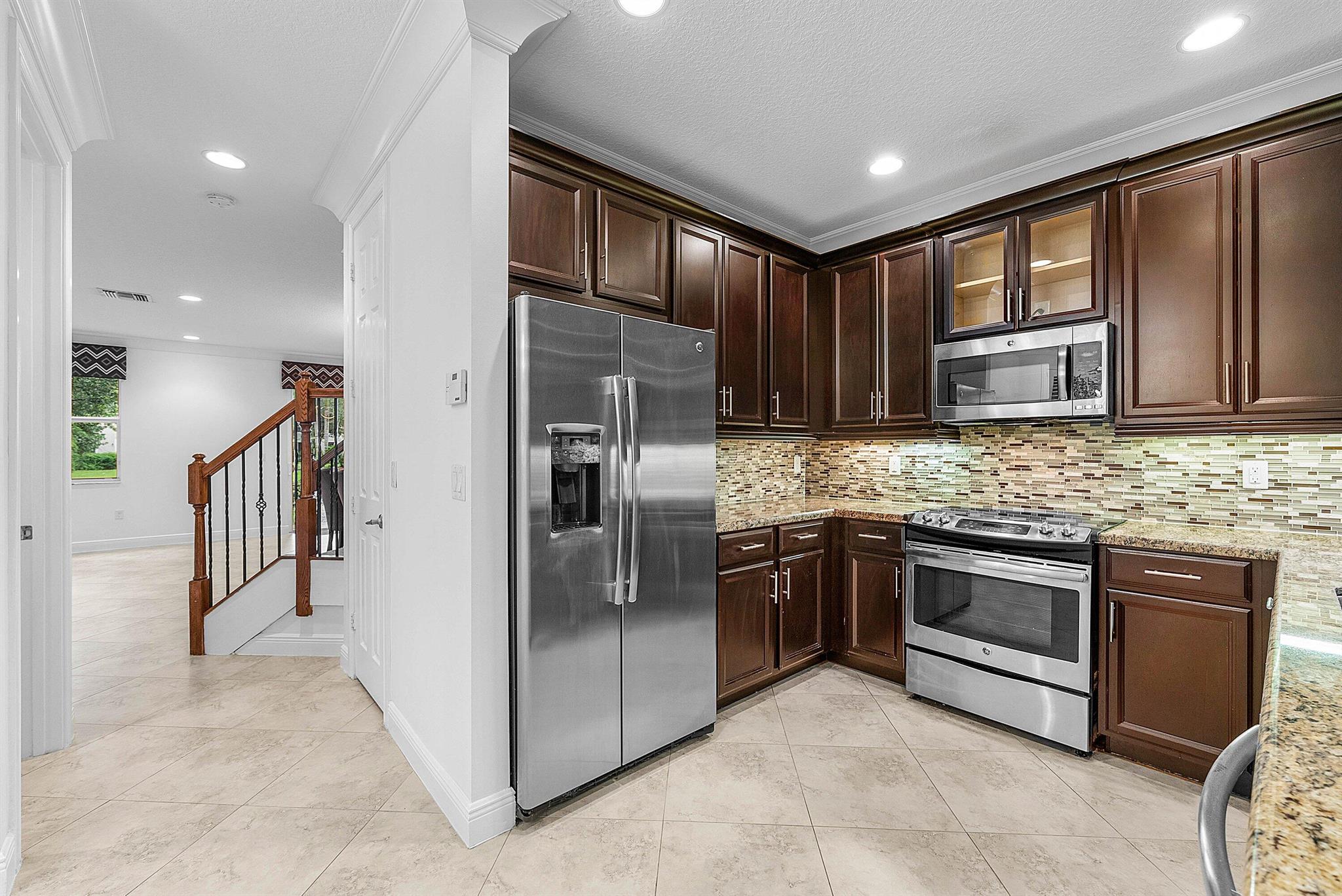 6320 Ginger Trail 101