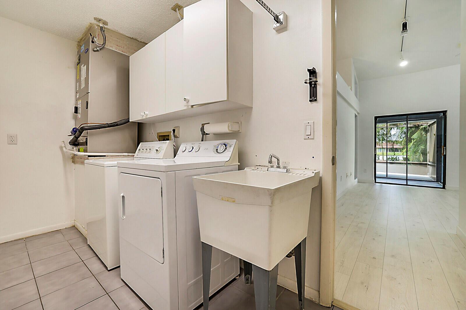 5663 Willow Creek Lane