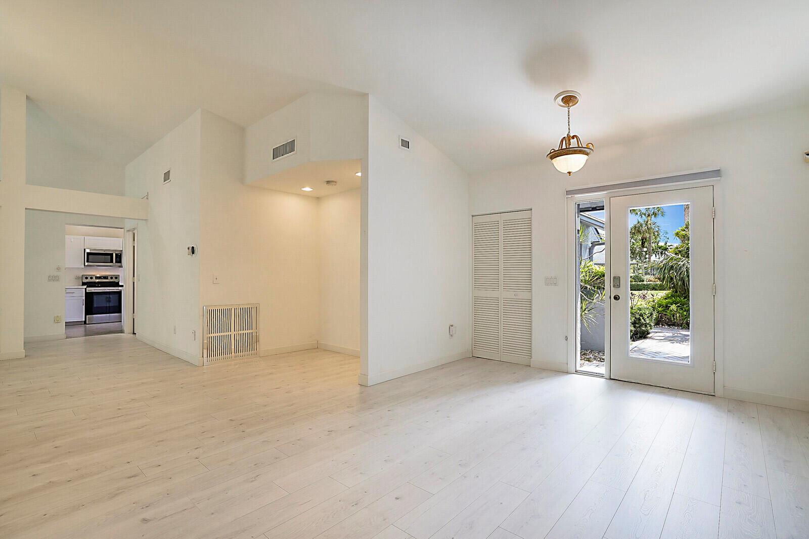 5663 Willow Creek Lane