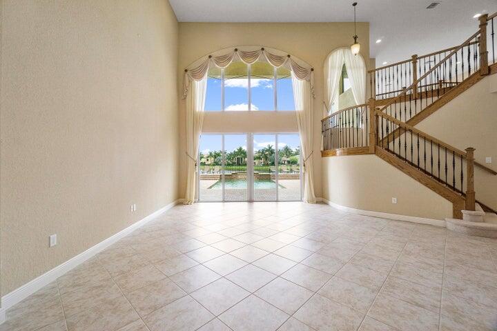 11812 Windmill Lake Drive