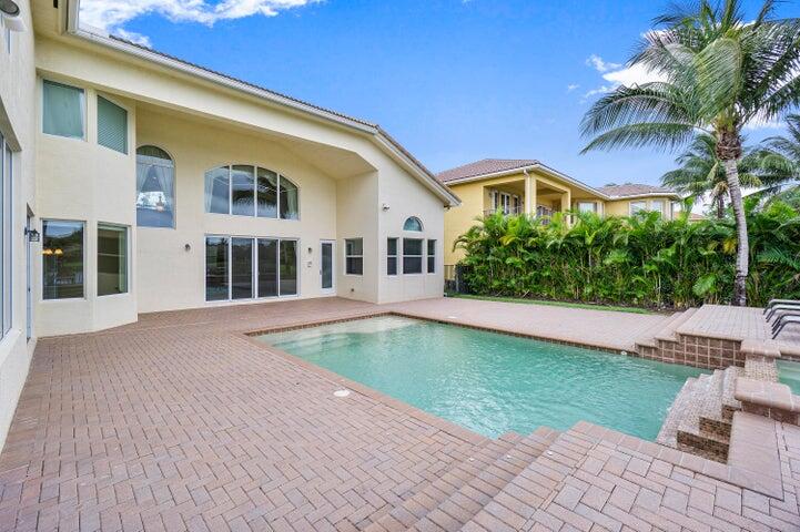 11812 Windmill Lake Drive