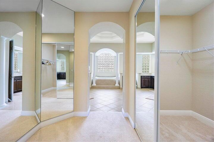 11812 Windmill Lake Drive