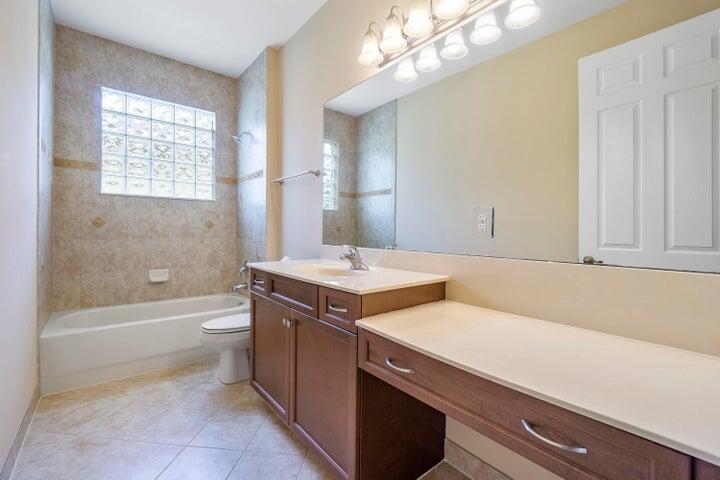 11812 Windmill Lake Drive