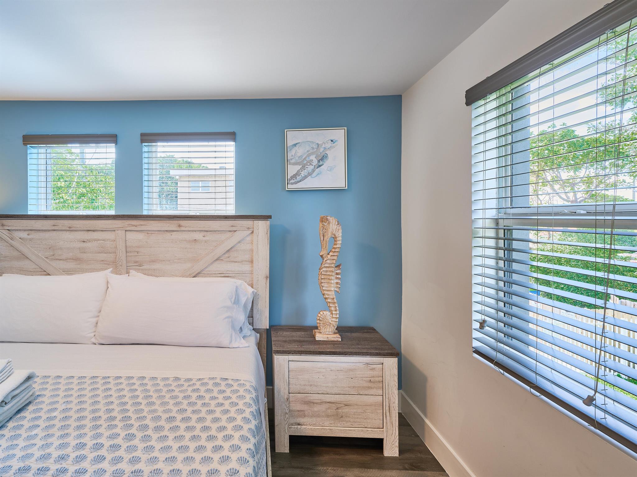 2020 Washington Street 8