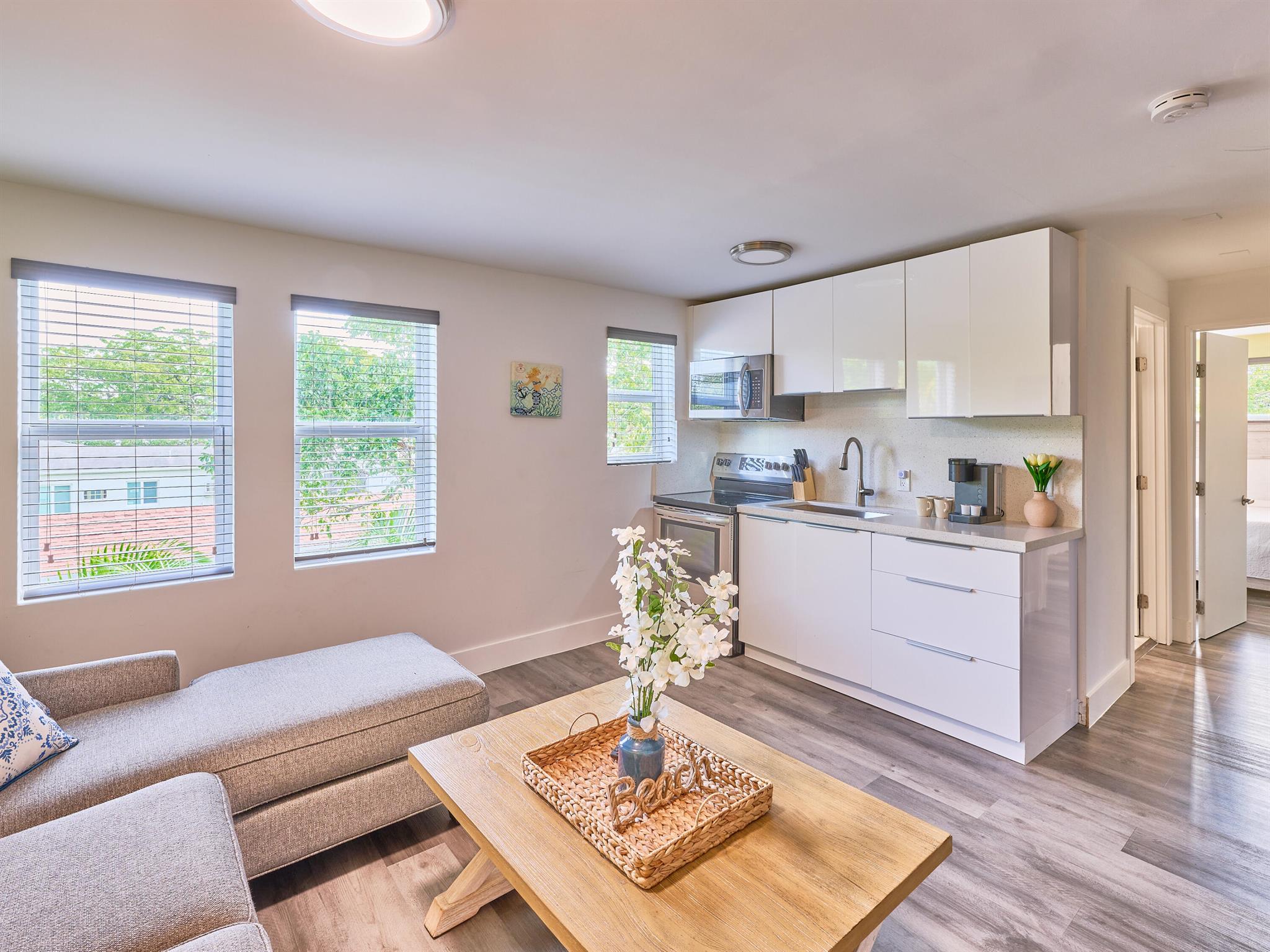 2020 Washington Street 4