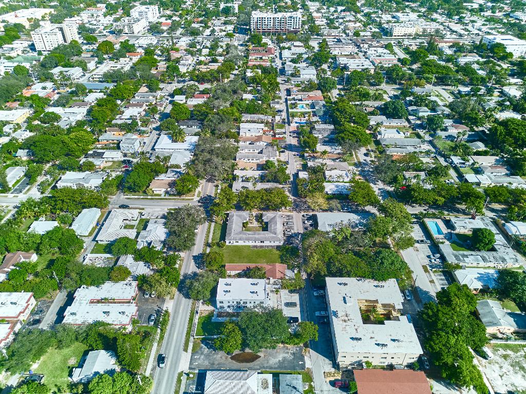 2020 Washington Street 1