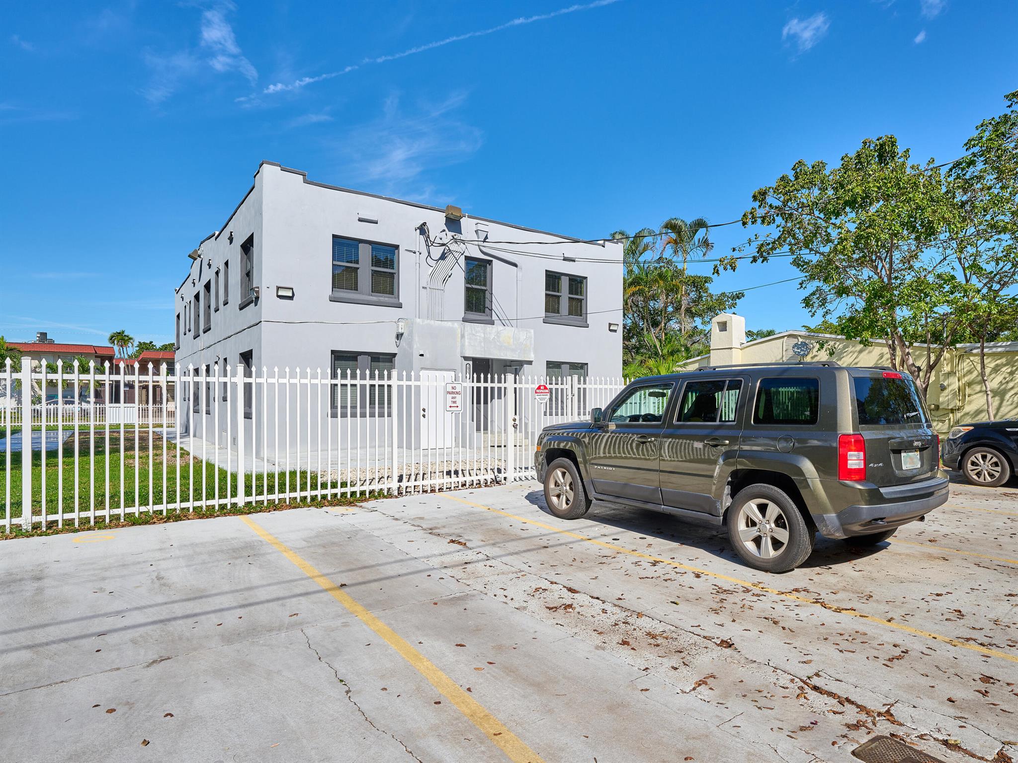 2020 Washington Street 1