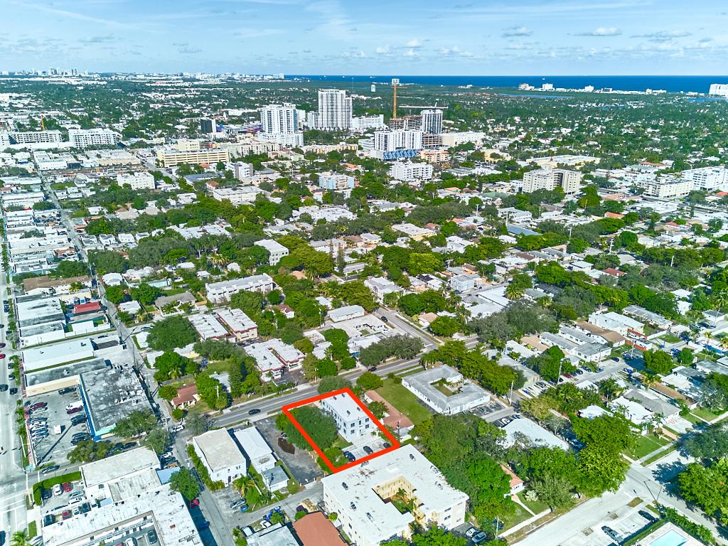 2020 Washington Street 1