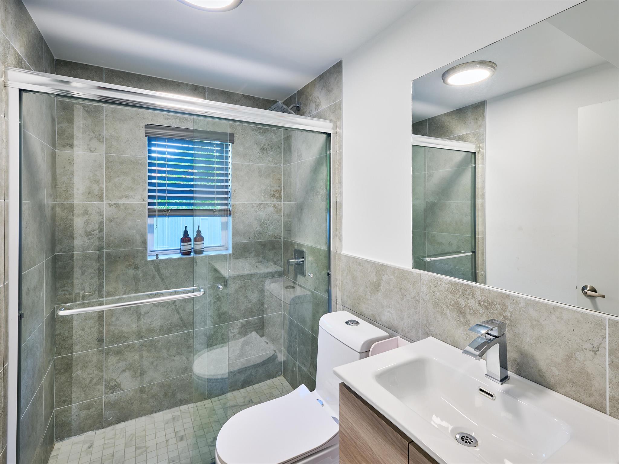 2020 Washington Street 1