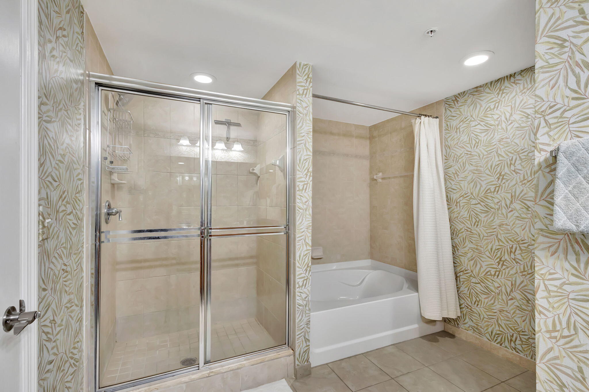 4903 Midtown Lane 3313, Palm Beach Gardens Unit: 3313