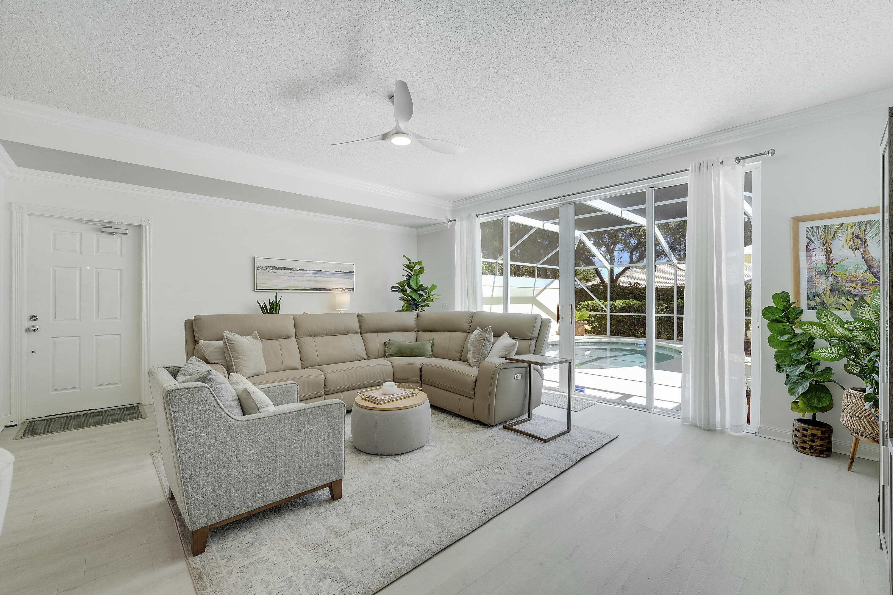 454 Capistrano Drive