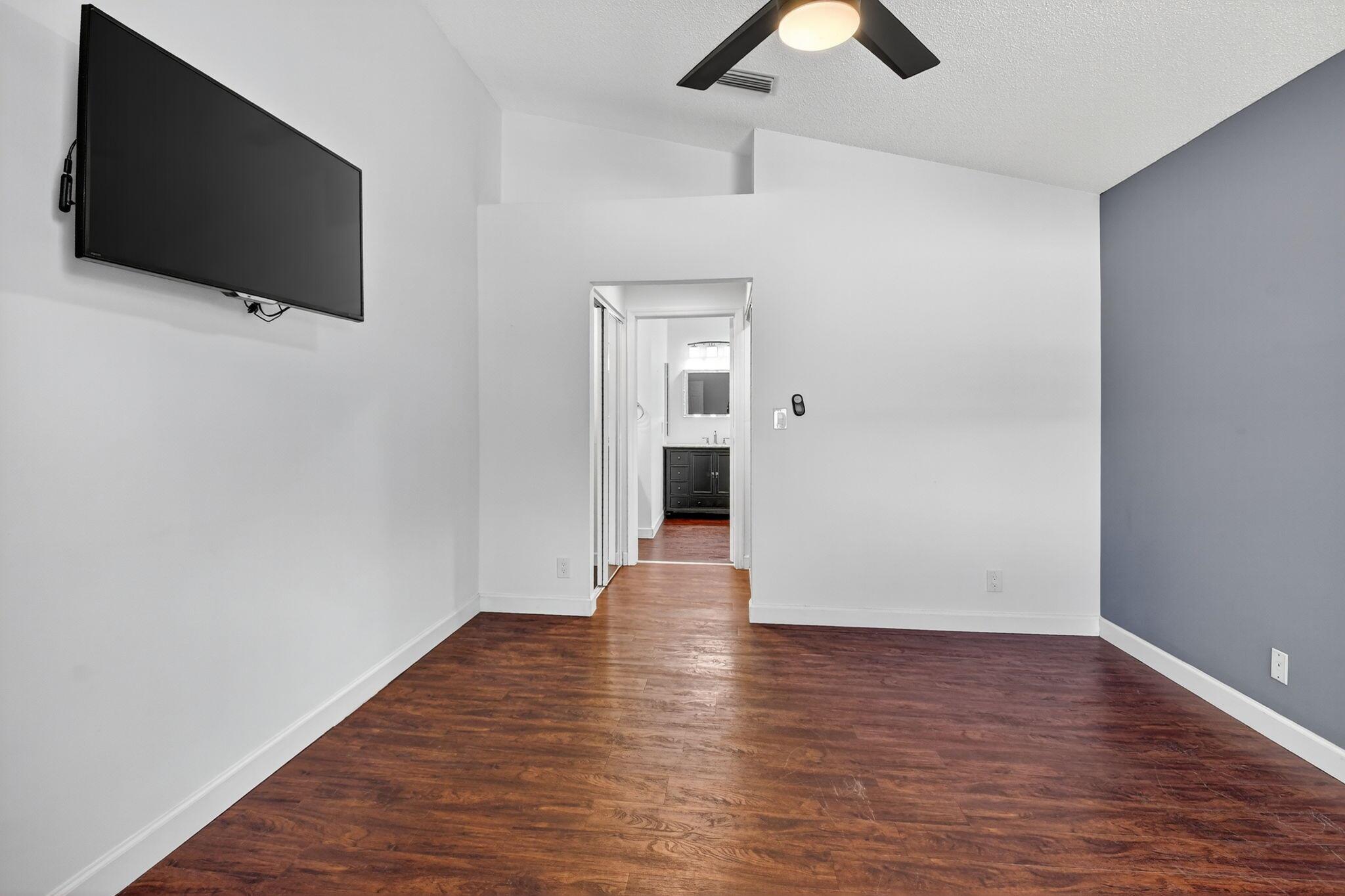 7550 Ironbridge Circle