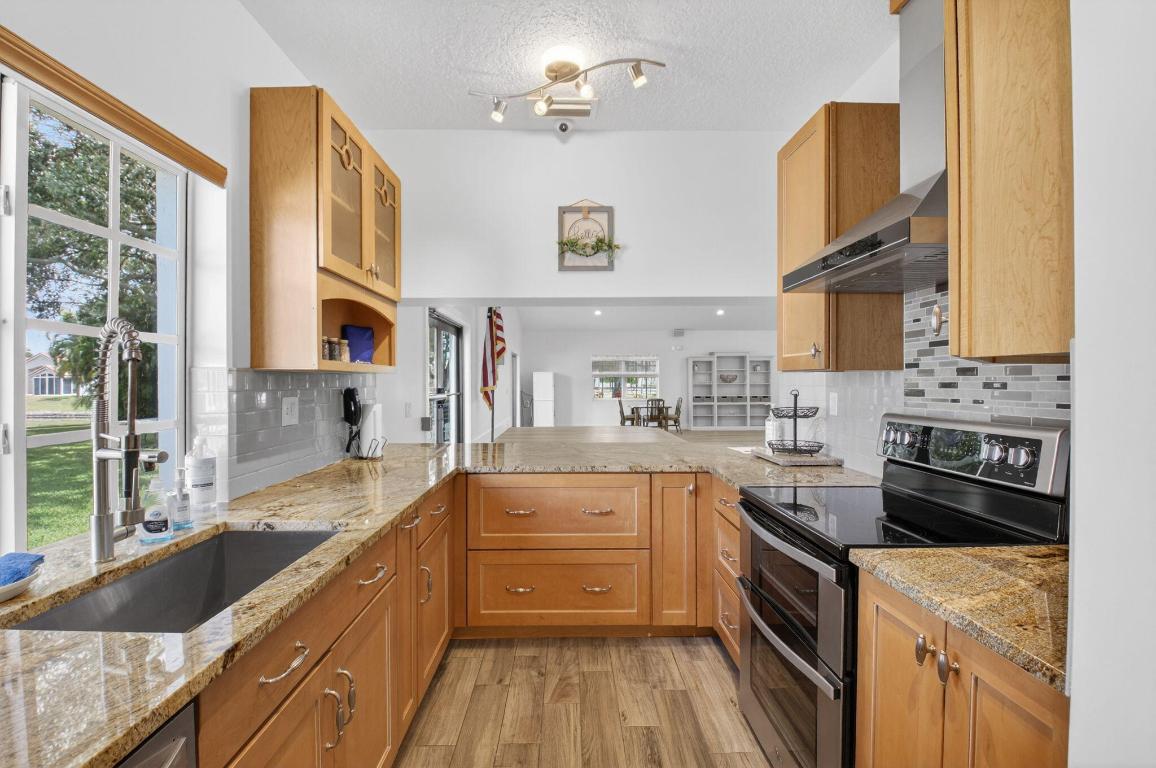 7550 Ironbridge Circle