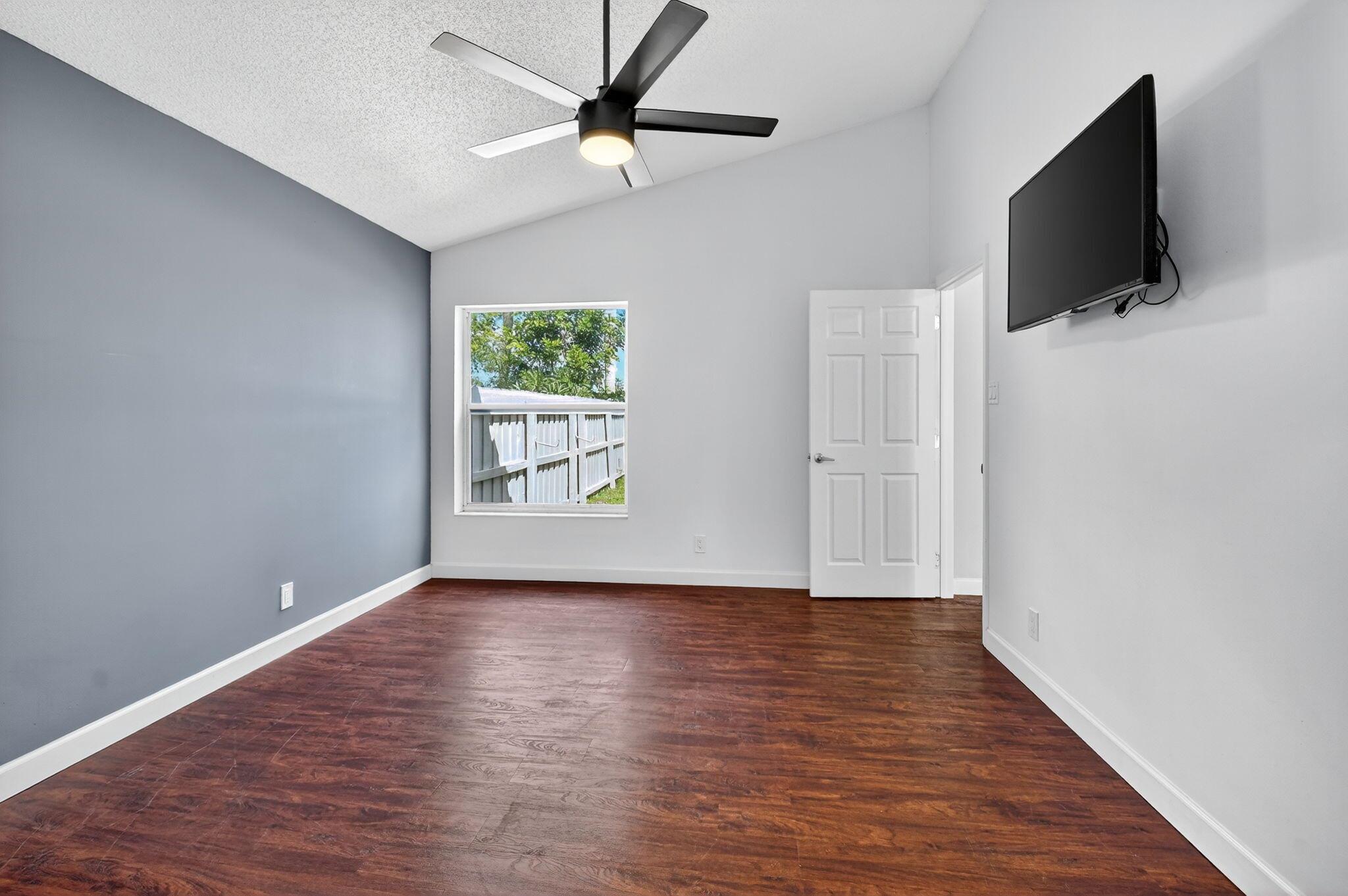 7550 Ironbridge Circle