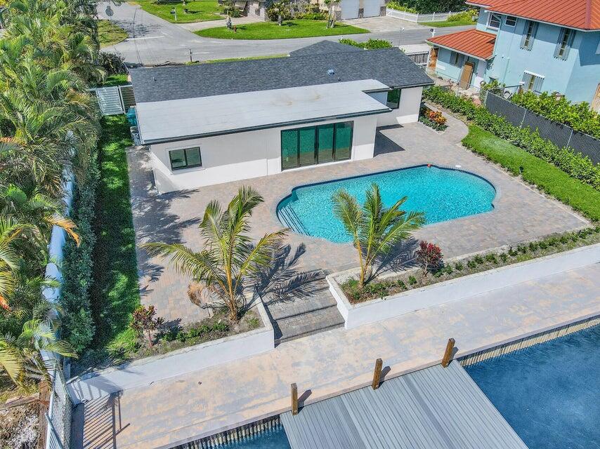 500 Venice Drive