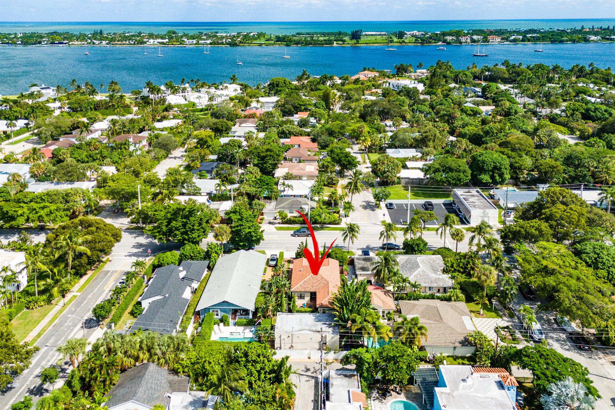 3505 Poinsettia Avenue