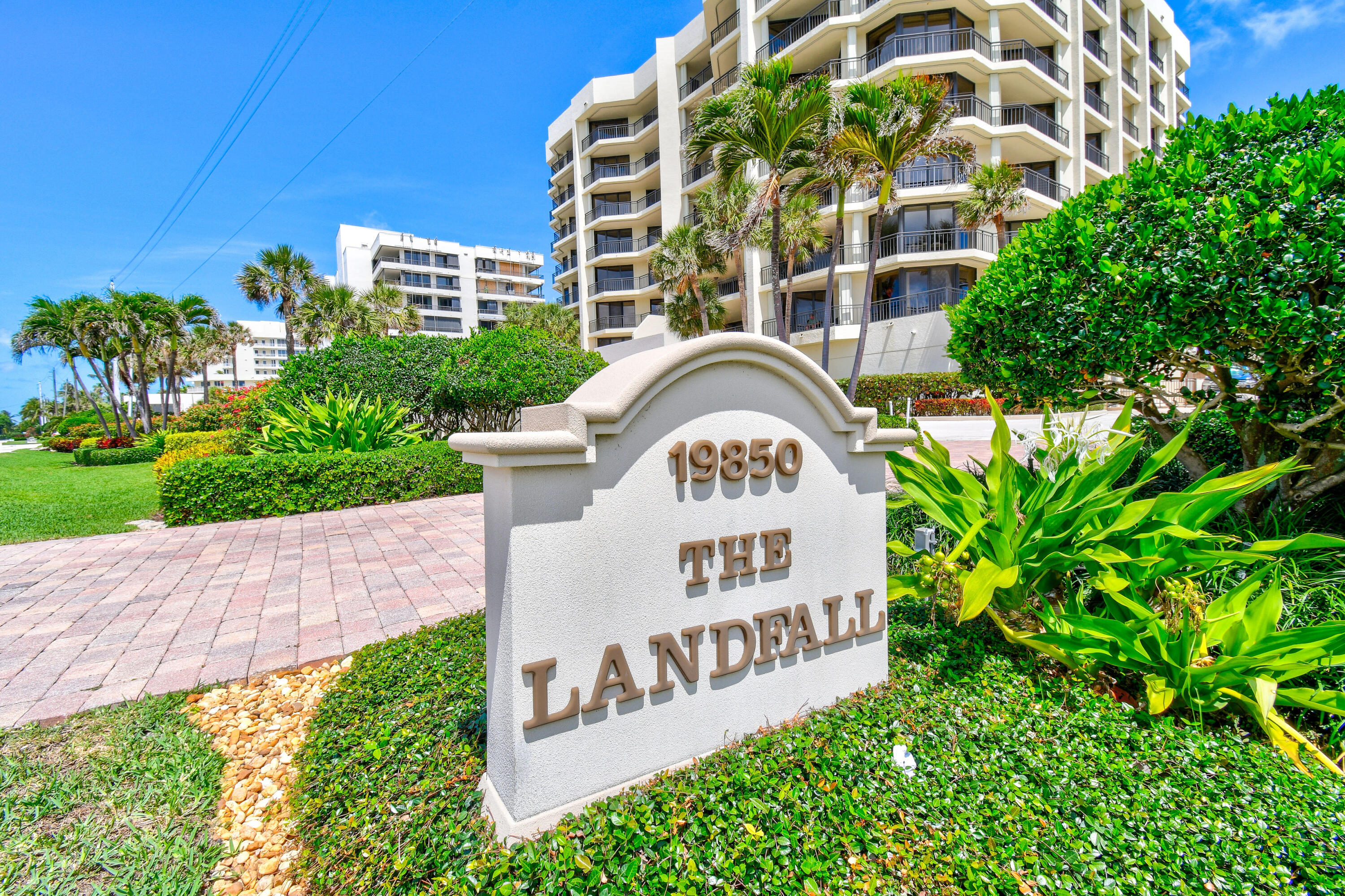 19850 Beach Road 5a