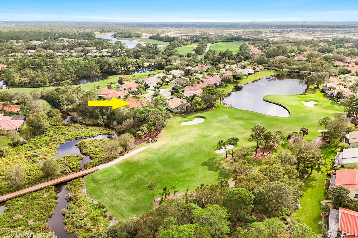 1828 NW Buttonbush Circle